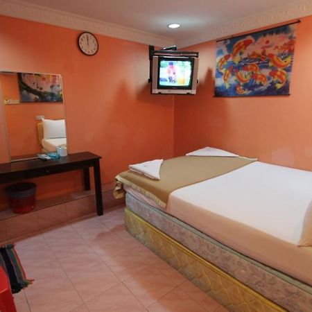 Batu Caves New Wave Hotel Sdn Bhd - Medan חדר תמונה